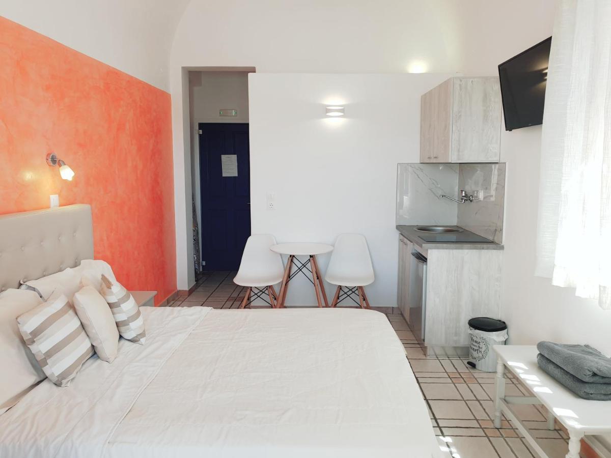 Arapiou Apartments Perivolos  Exterior photo