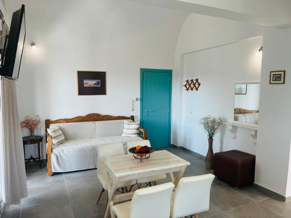 Arapiou Apartments Perivolos  Exterior photo