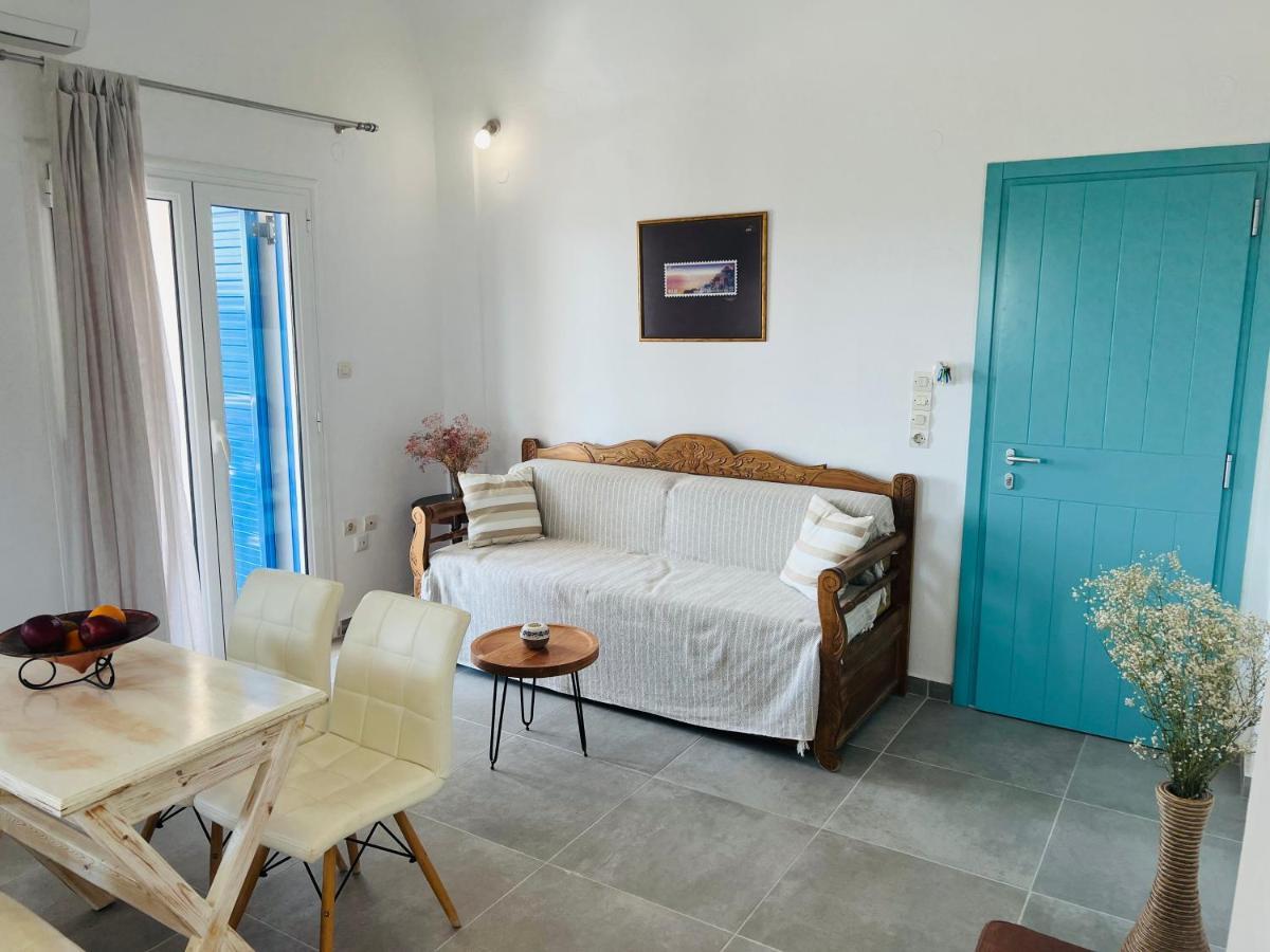 Arapiou Apartments Perivolos  Exterior photo