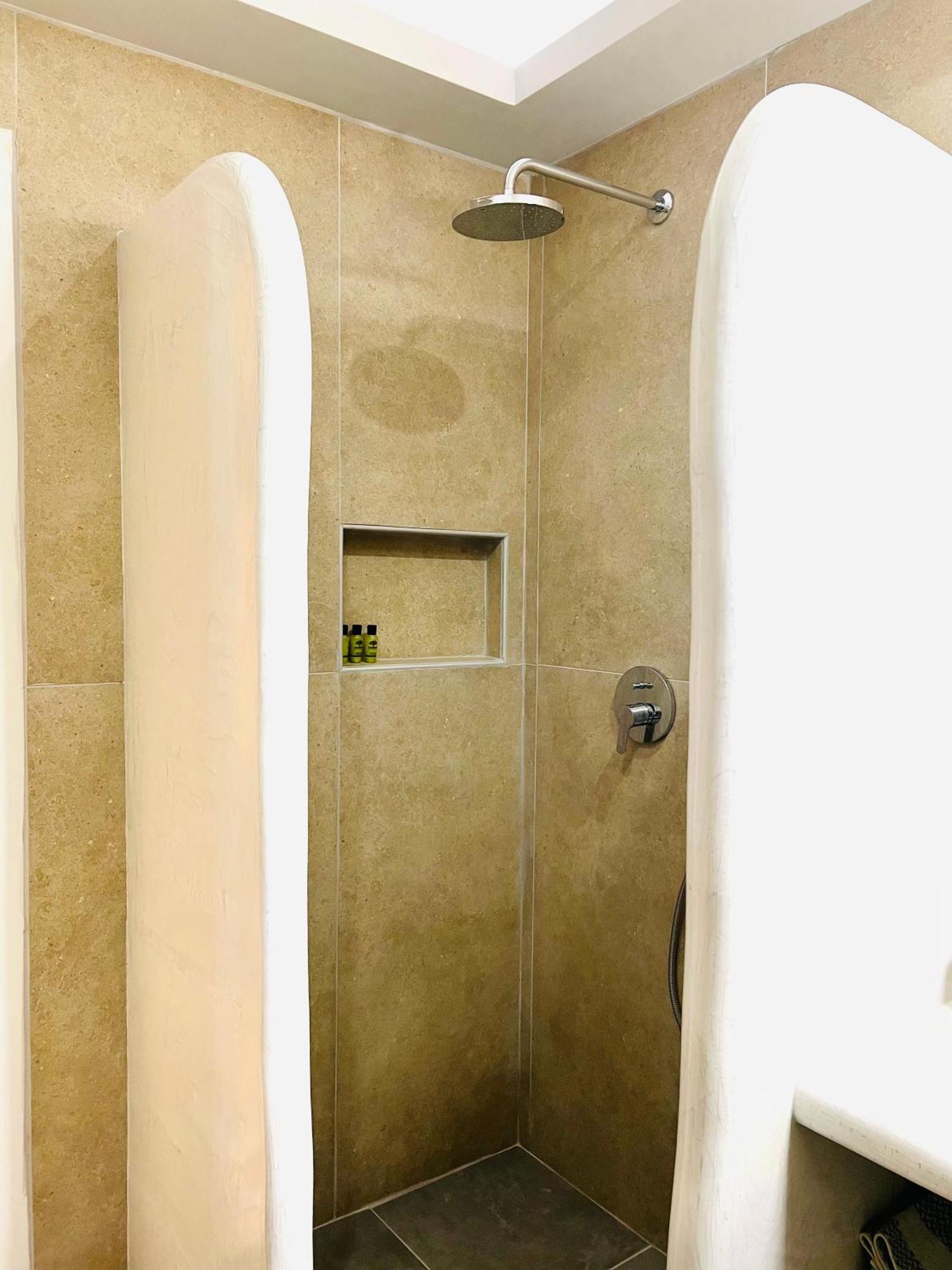Arapiou Apartments Perivolos  Room photo